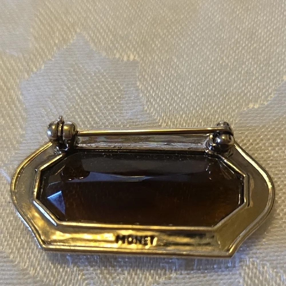 Vintage Gold and Topaz Color Brooch